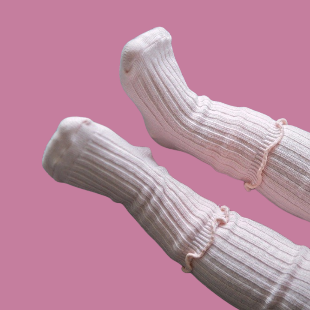 Classic Ruffle Socks