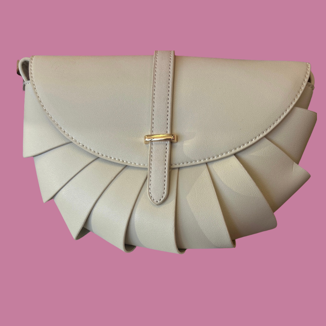 Shell Purse