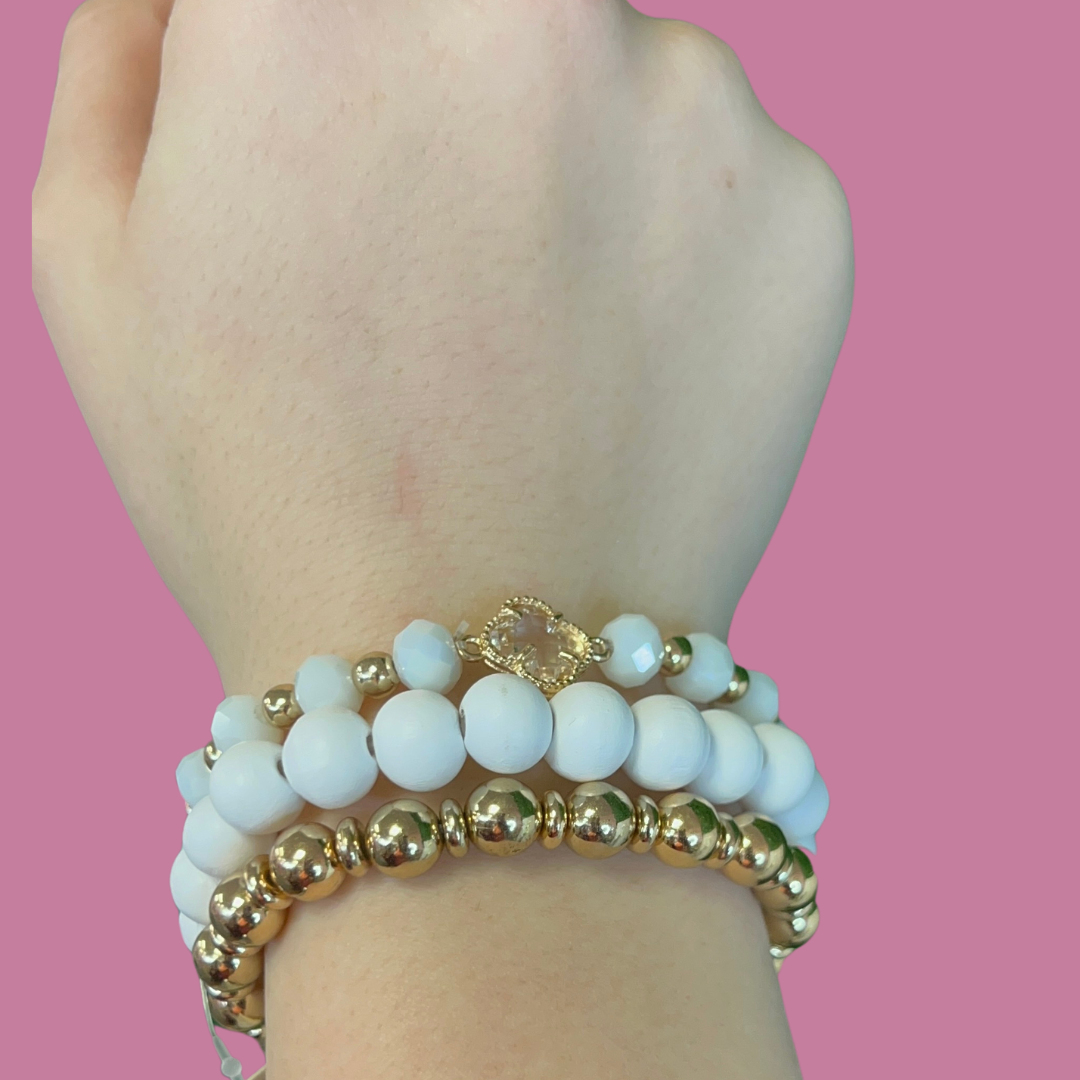 White and Gold Beaded Bracelet Set
